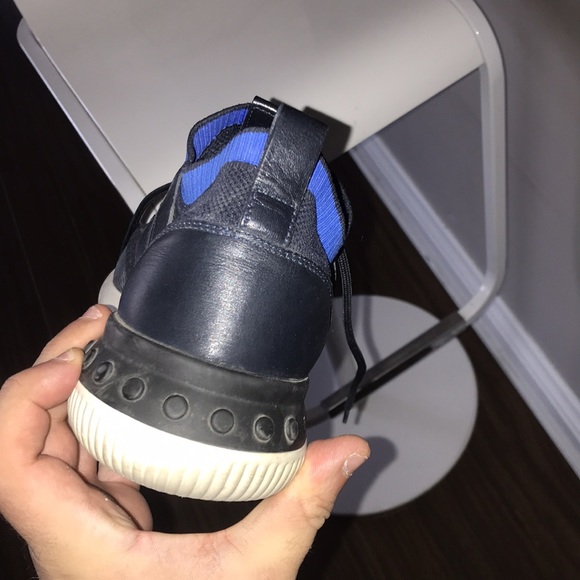 lovely tod’s black and blue sneakers 6/1-2 mint condition - Picture 4 of 6